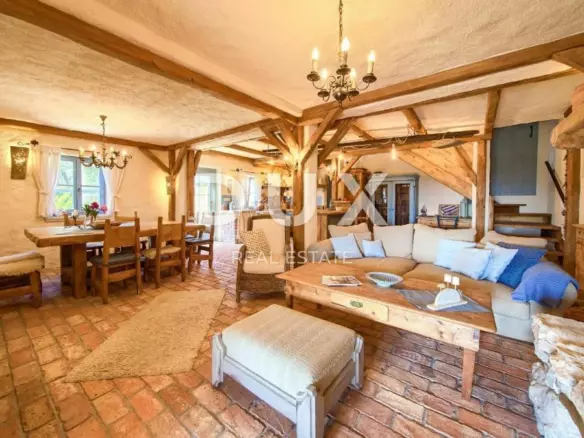 4-bedroom Detached House In Sveti Vid-miholjice, Croatia (260 M²)