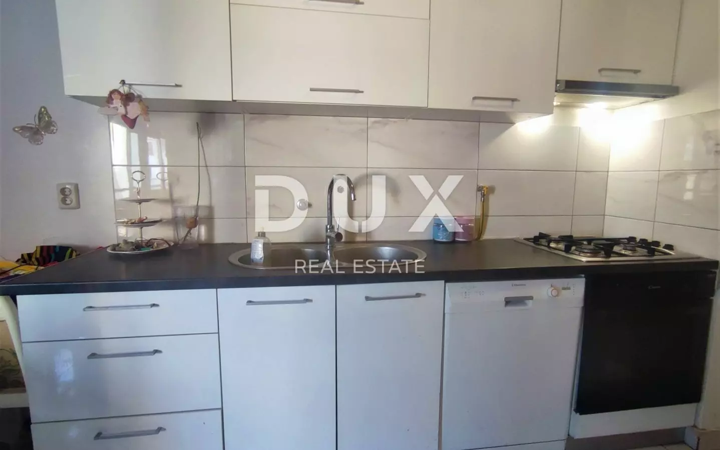 3-bedroom Apartment In Šijana, Croatia (80 M²)