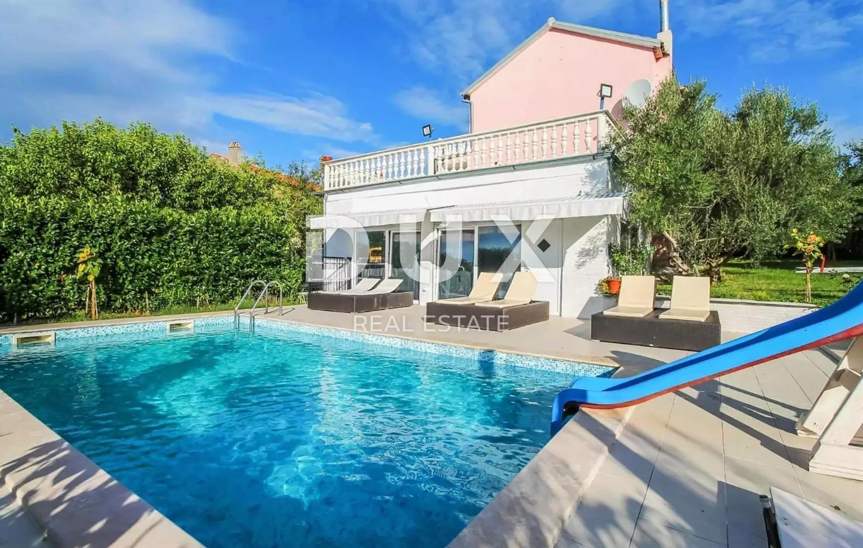 1668287346_z56j54z8j-ef45e0 3-bedroom Detached House In Brtonigla, Croatia (220 M²)