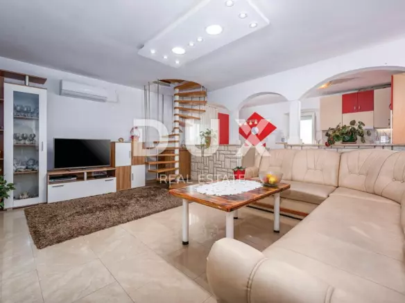 3-bedroom Detached House In Brtonigla, Croatia (220 M²)