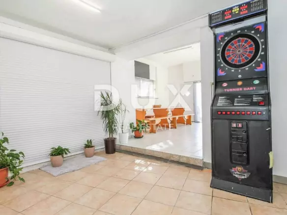 3-bedroom Detached House In Brtonigla, Croatia (220 M²)