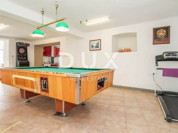 3-bedroom Detached House In Brtonigla, Croatia (220 M²)