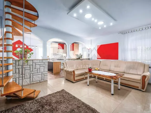 3-bedroom Detached House In Brtonigla, Croatia (220 M²)