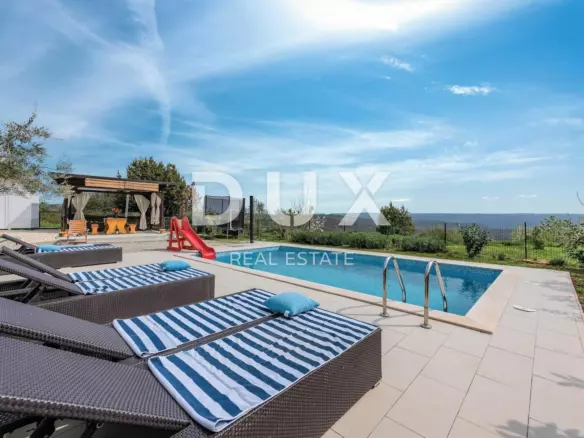3-bedroom Detached House In Brtonigla, Croatia (220 M²)