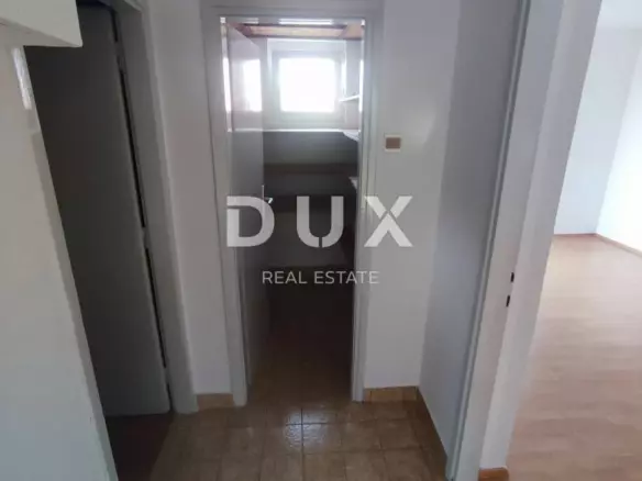 2-bedroom Apartment In Vidikovac, Croatia (83 M²)