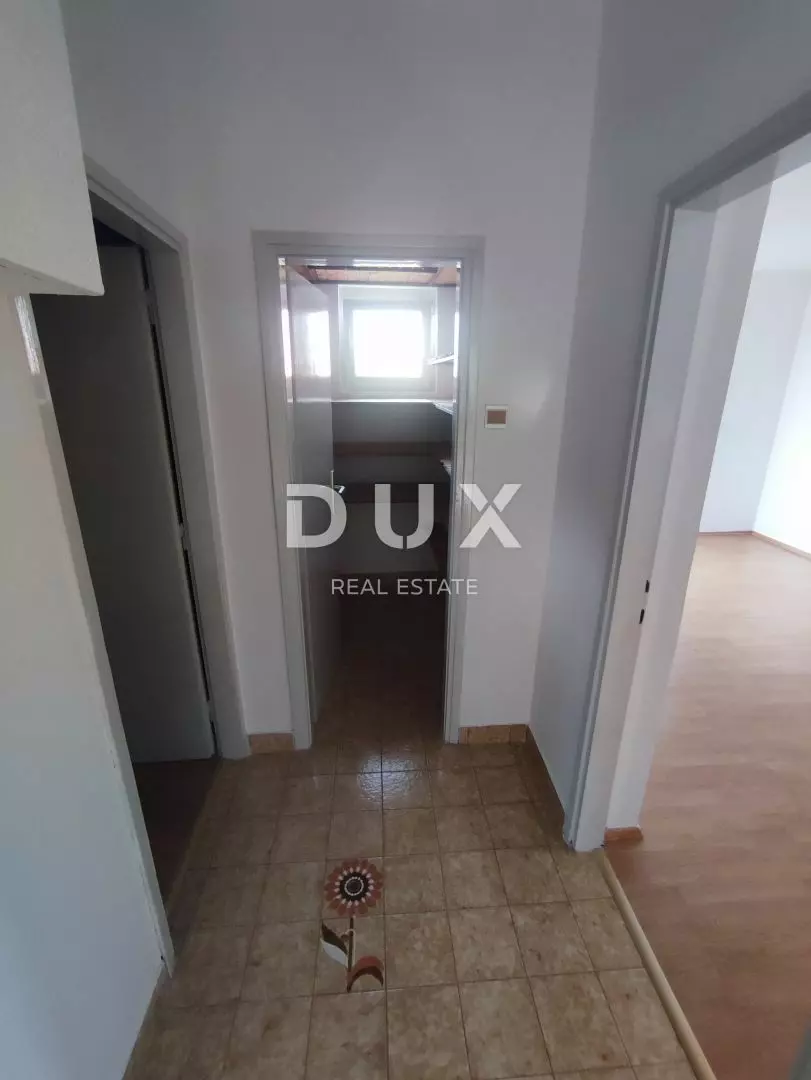 2-bedroom Apartment In Vidikovac, Croatia (83 M²)