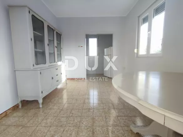 2-bedroom Apartment In Vidikovac, Croatia (83 M²)