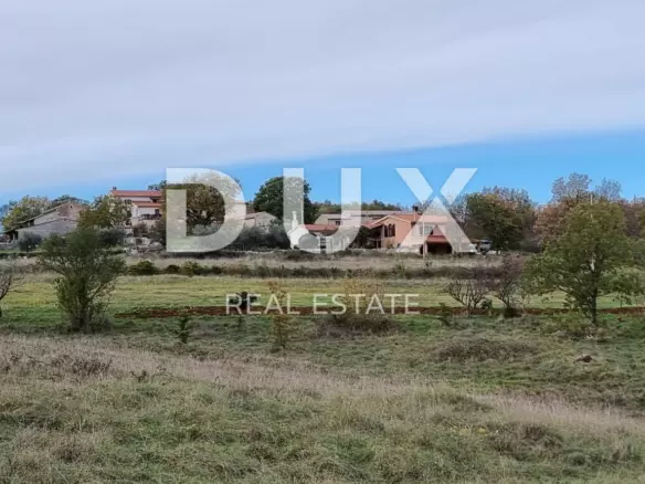 Land In Rakotule, Croatia (704 M²)