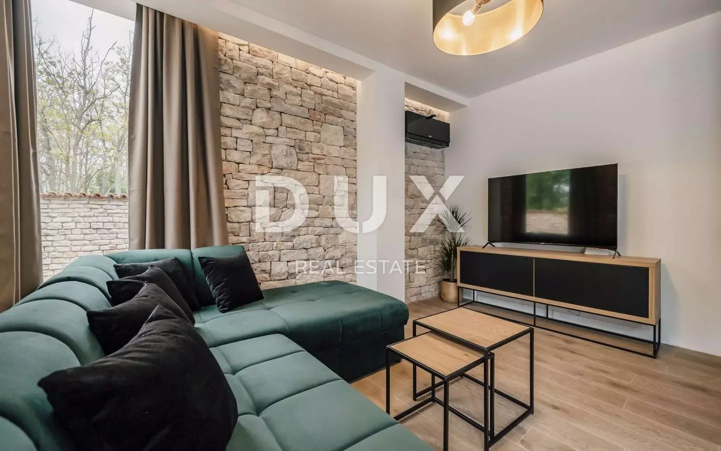 2-bedroom Villa In Privlaka, Croatia (100 M²)