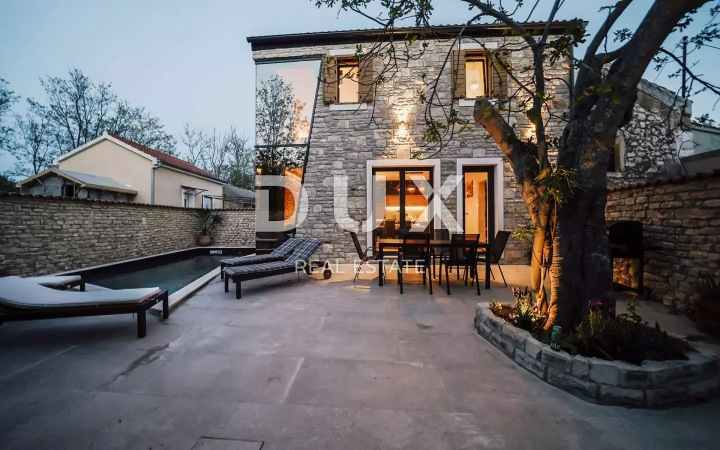 2-bedroom Villa In Privlaka, Croatia (100 M²)