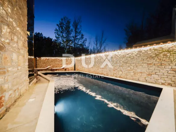 2-bedroom Villa In Privlaka, Croatia (100 M²)