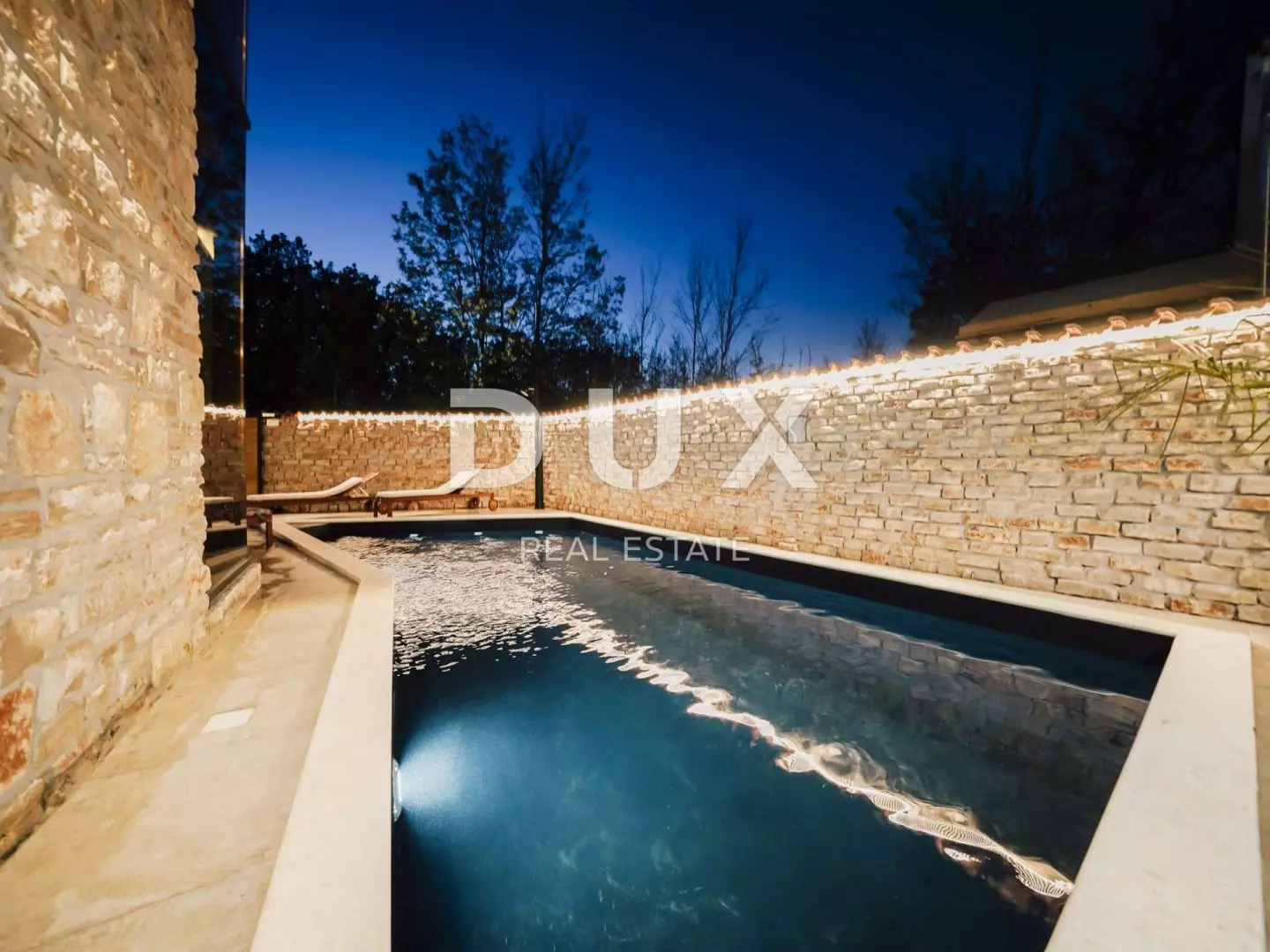2-bedroom Villa In Privlaka, Croatia (100 M²)