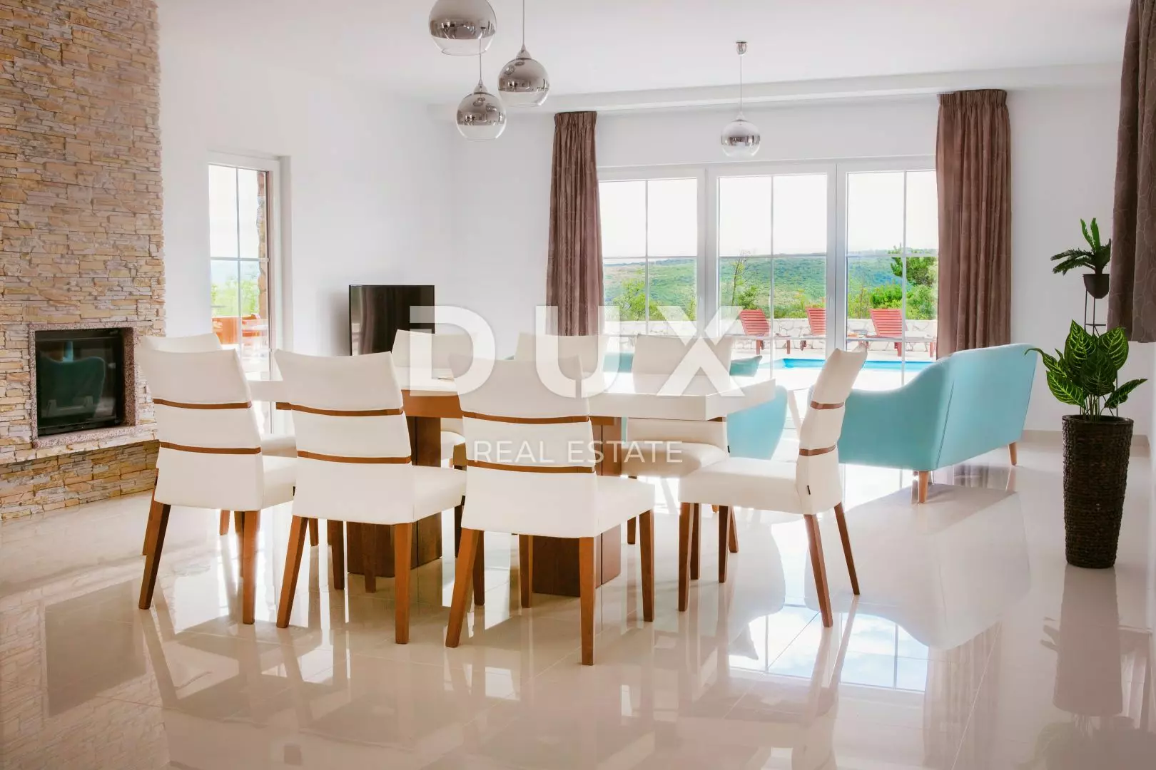 3-bedroom Villa In Soline, Croatia (250 M²)