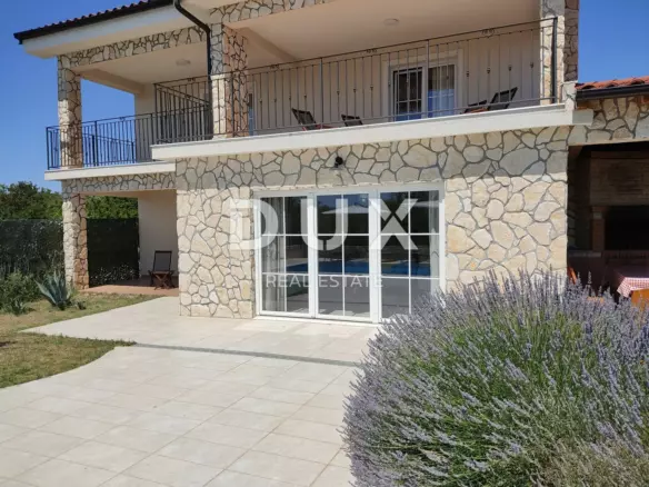3-bedroom Villa In Soline, Croatia (250 M²)
