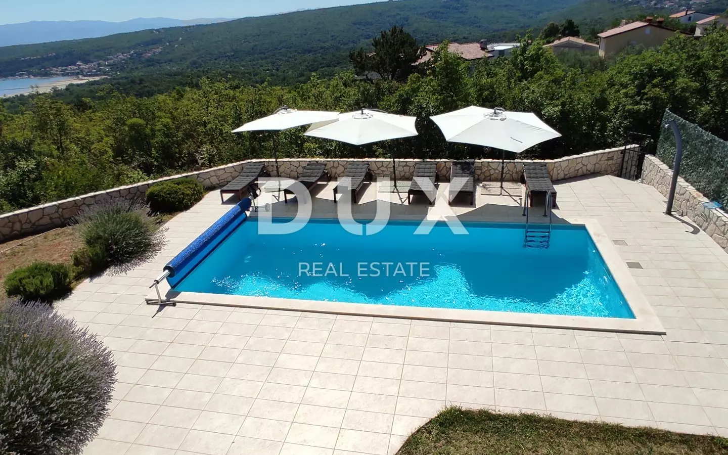 3-bedroom Villa In Soline, Croatia (250 M²)
