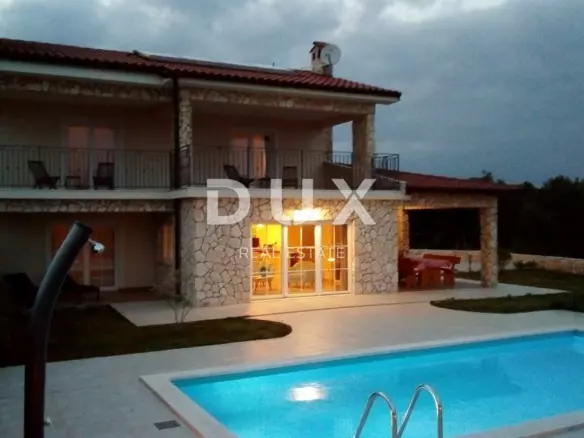 3-bedroom Villa In Soline, Croatia (250 M²)