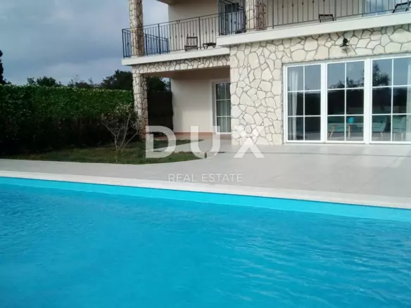 3-bedroom Villa In Soline, Croatia (250 M²)