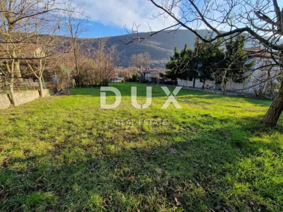 Land In Lupoglav, Croatia (962 M²)