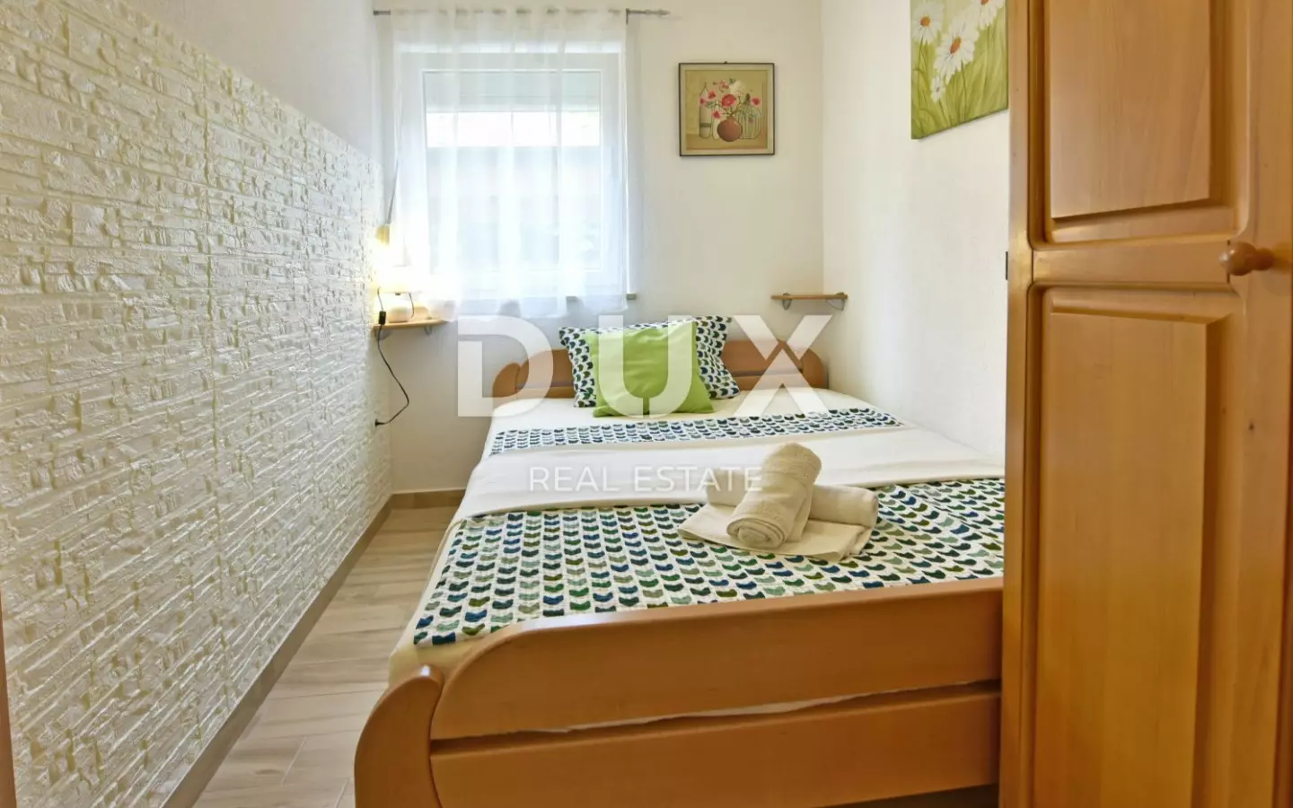 9-bedroom Detached House In Poreč, Croatia (280 M²)