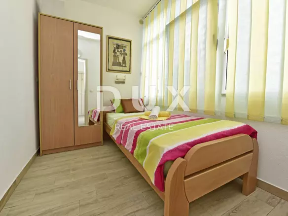 9-bedroom Detached House In Poreč, Croatia (280 M²)