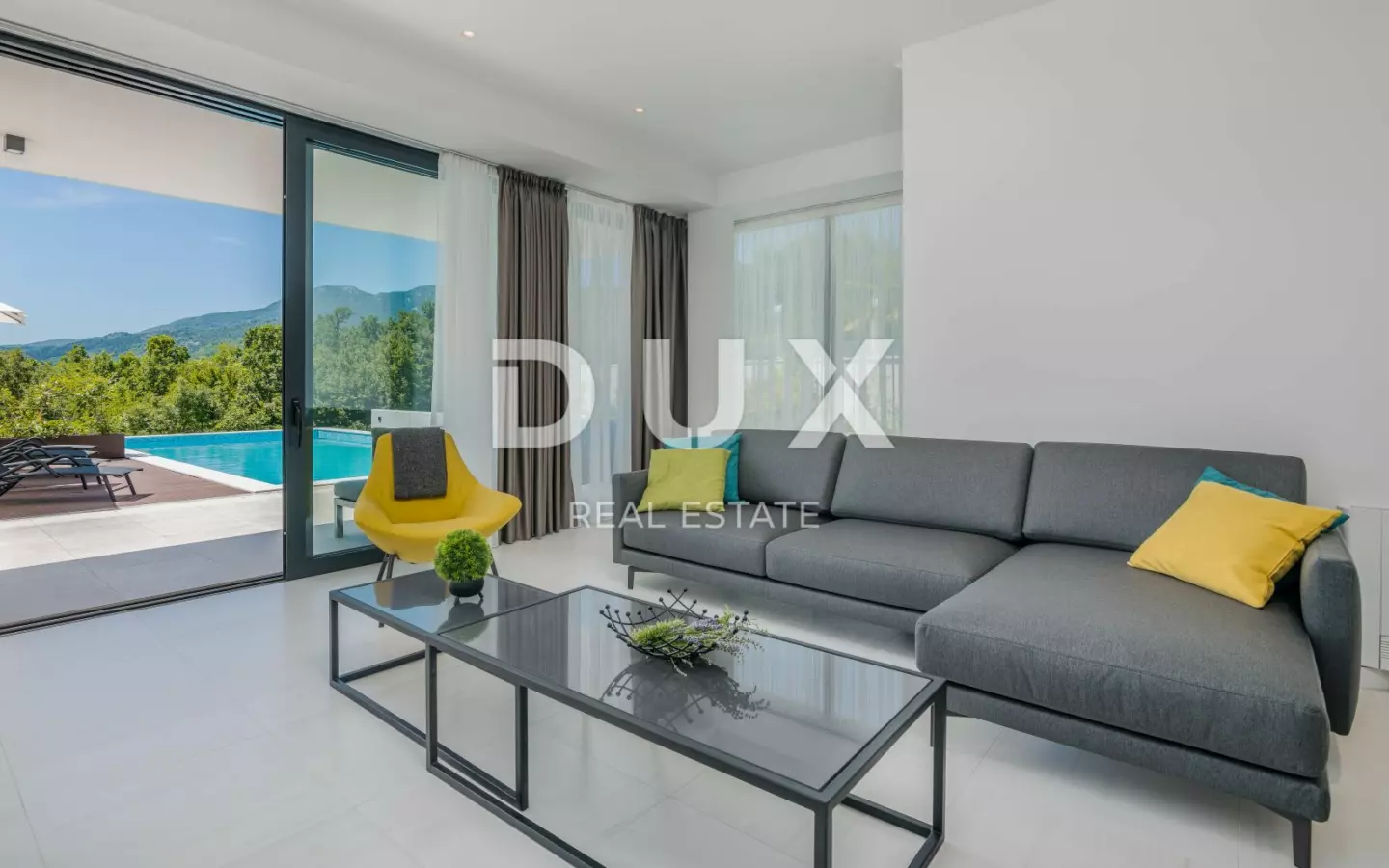 3-bedroom Villa In Veprinac, Croatia (269 M²)