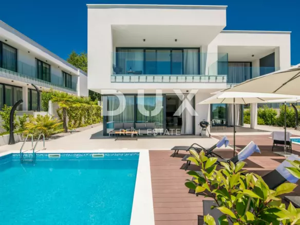 3-bedroom Villa In Veprinac, Croatia (269 M²)