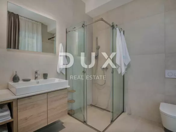 3-bedroom Villa In Veprinac, Croatia (269 M²)