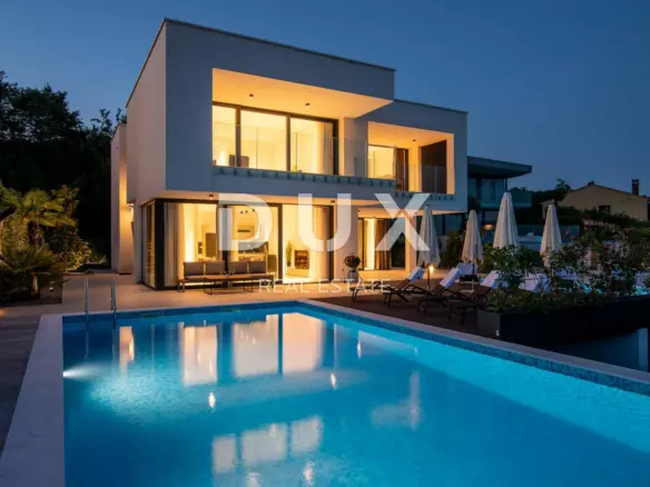 3-bedroom Villa In Veprinac, Croatia (269 M²)