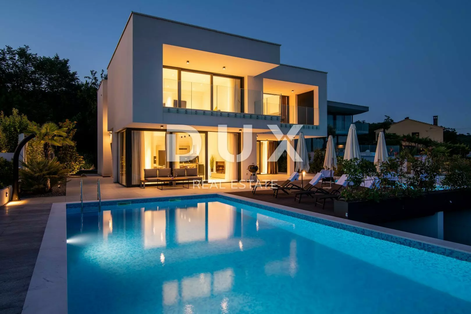 3-bedroom Villa In Veprinac, Croatia (269 M²)