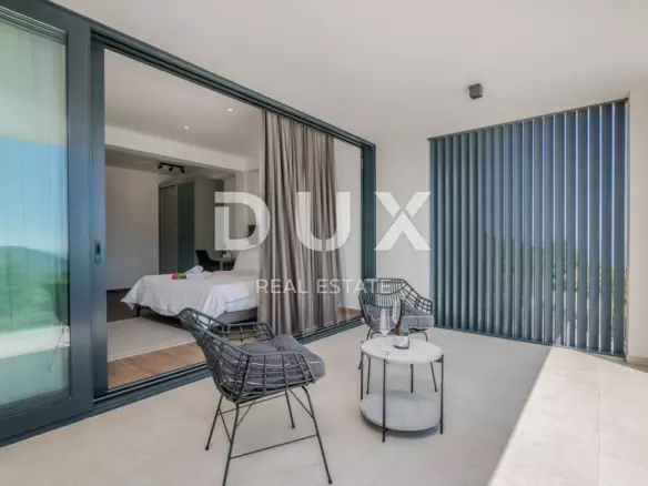 3-bedroom Villa In Veprinac, Croatia (247 M²)