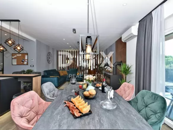 2-bedroom Apartment In Pješčana Uvala, Croatia (197 M²)