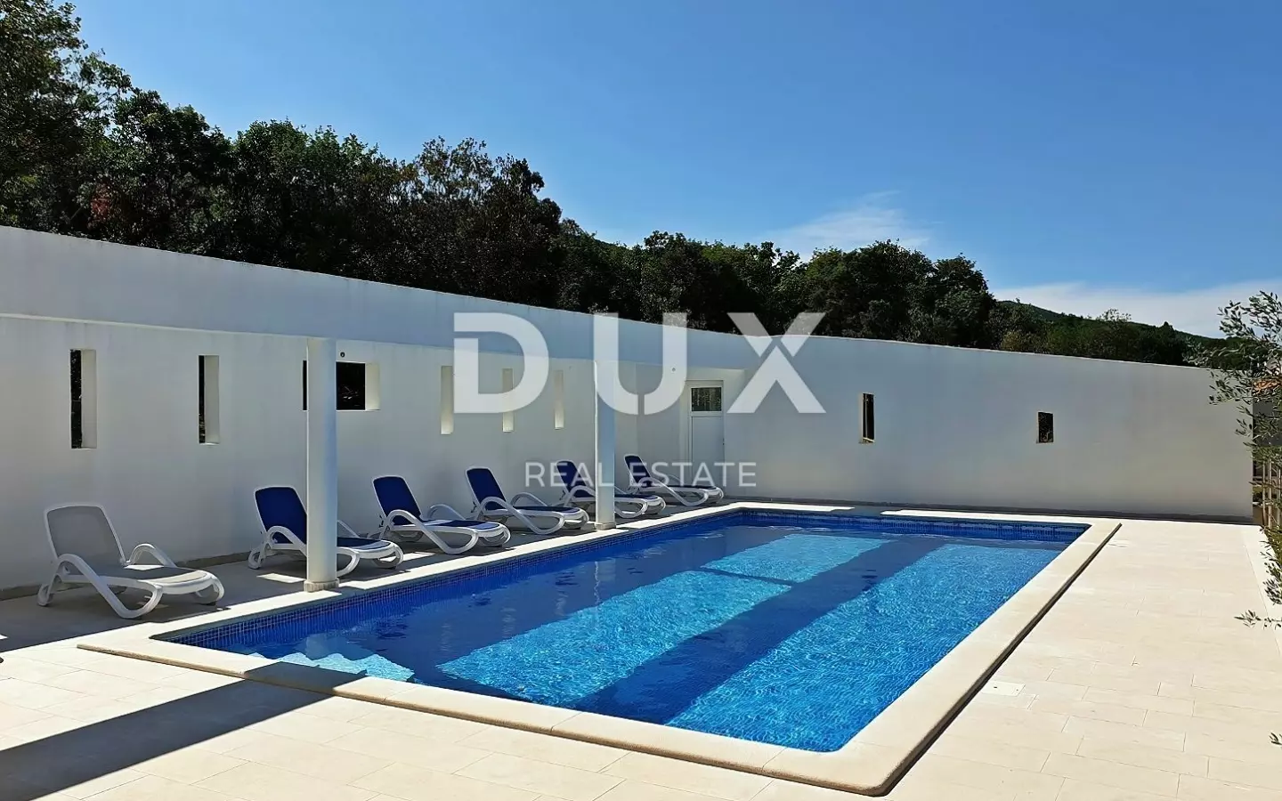 10-bedroom Detached House In Rabac, Croatia (450 M²)