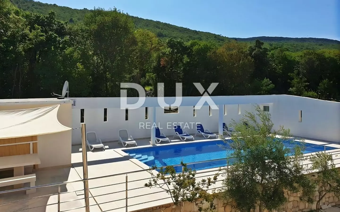 10-bedroom Detached House In Rabac, Croatia (450 M²)