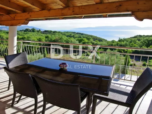 10-bedroom Detached House In Rabac, Croatia (450 M²)