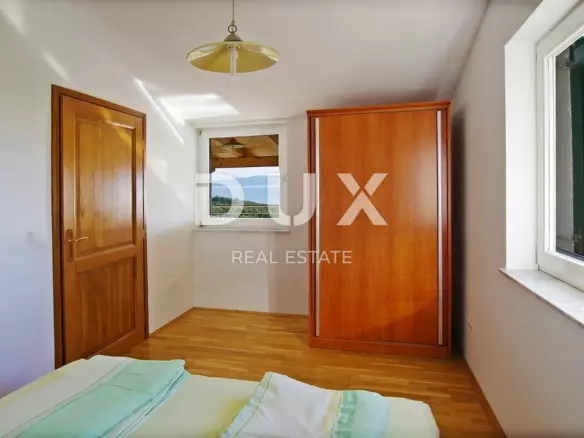 10-bedroom Detached House In Rabac, Croatia (450 M²)