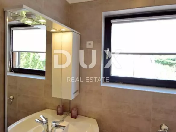 4-bedroom Detached House In Malinska, Croatia (155 M²)
