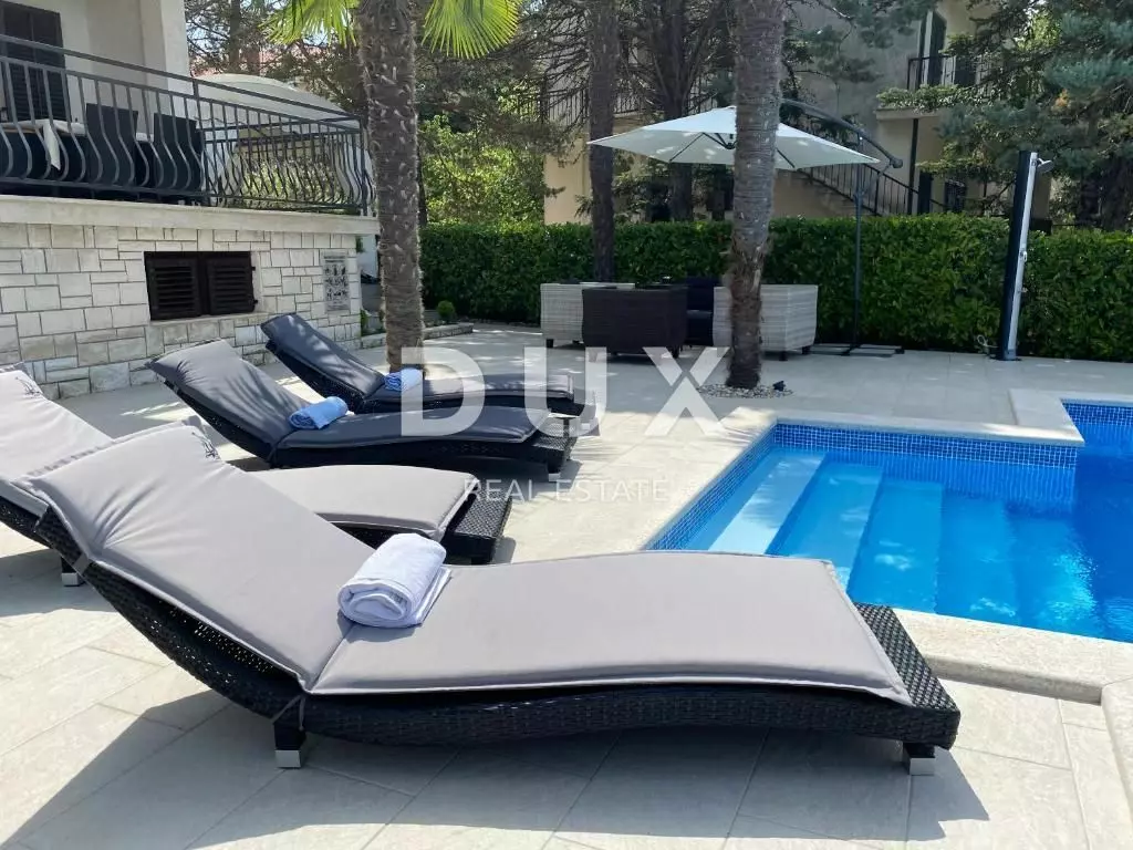 4-bedroom Detached House In Malinska, Croatia (155 M²)