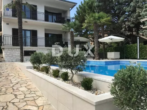 4-bedroom Detached House In Malinska, Croatia (155 M²)