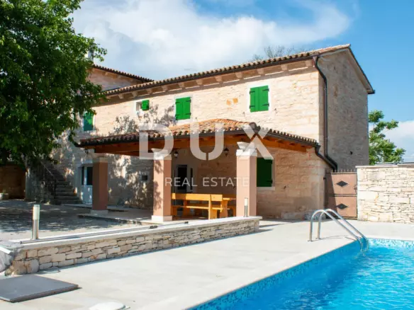 3-bedroom Villa In Krničari, Croatia (220 M²)