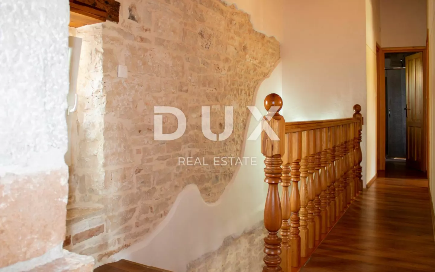3-bedroom Villa In Krničari, Croatia (220 M²)
