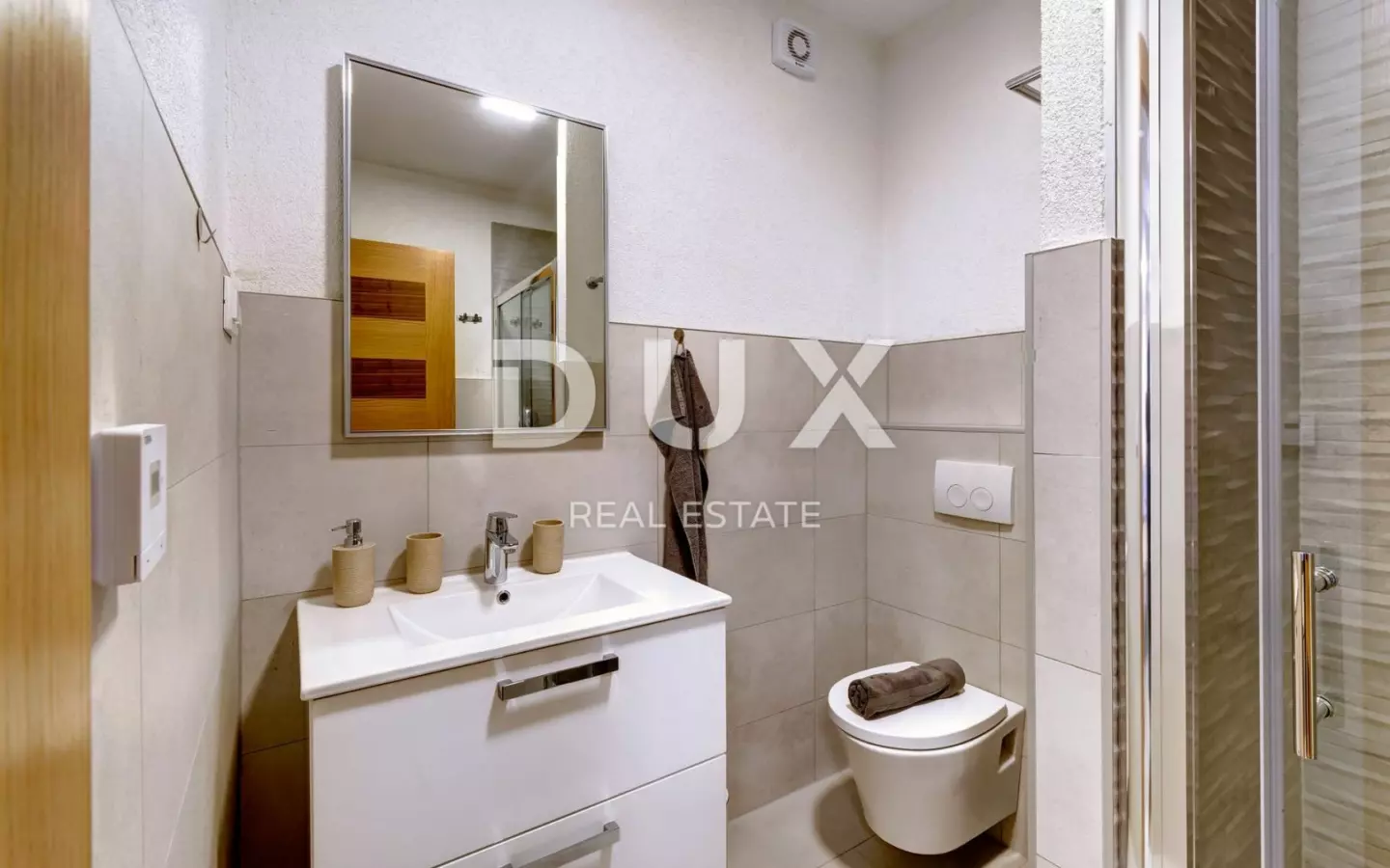4-bedroom Villa In Dramalj, Croatia (185 M²)