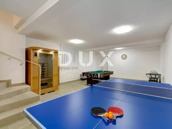 4-bedroom Villa In Dramalj, Croatia (185 M²)