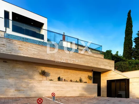 4-bedroom Villa In Dramalj, Croatia (185 M²)