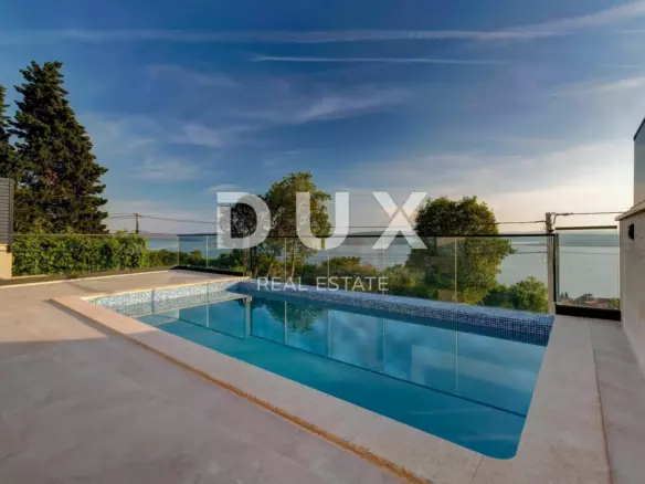 4-bedroom Villa In Dramalj, Croatia (185 M²)