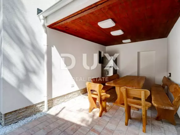 4-bedroom Villa In Dramalj, Croatia (185 M²)
