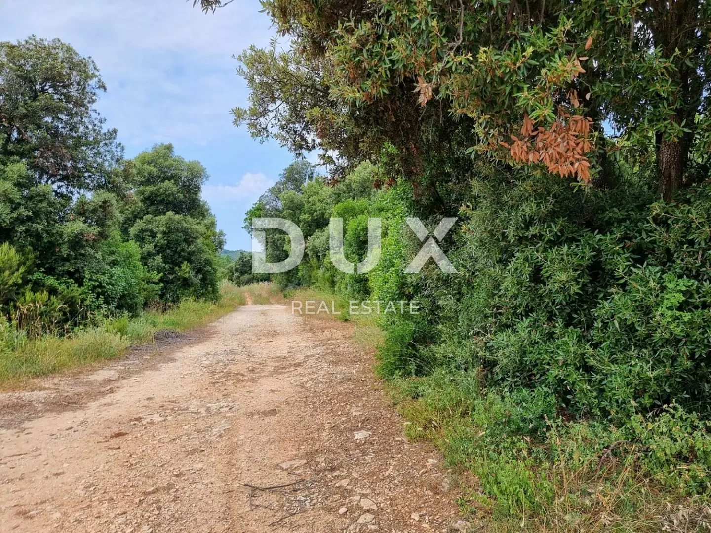 Land In Marčana, Croatia (33.613 M²)