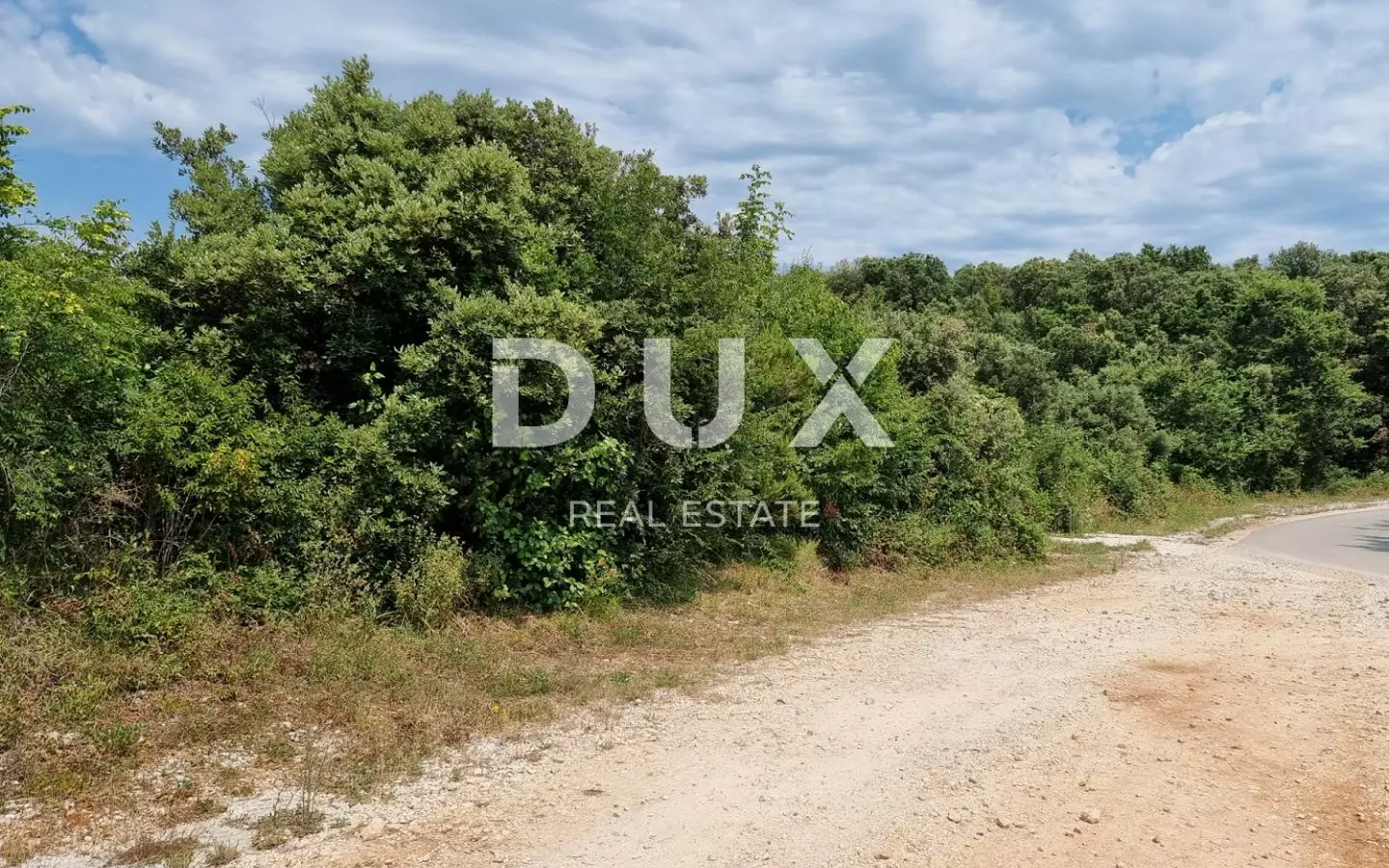 Land In Marčana, Croatia (33.613 M²)