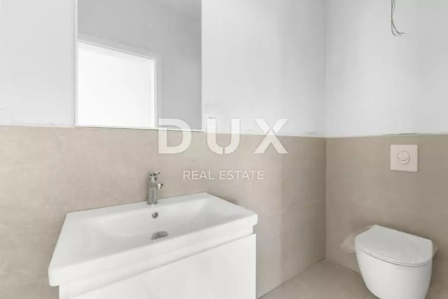 3-bedroom Apartment In Poreč, Croatia (94,7 M²)