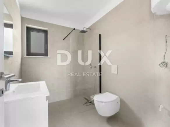 3-bedroom Apartment In Poreč, Croatia (94,7 M²)