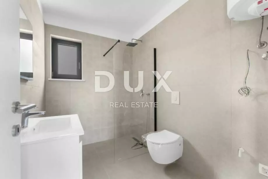 3-bedroom Apartment In Poreč, Croatia (94,7 M²)